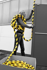 Пенополиуретановая защита стен, углов стен и краев